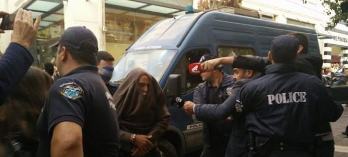 Οι Κρητικοί αποδοκίμασαν τους απαγωγείς του Μιχάλη Λεμπιδάκη – «Ντροπή σας αλήτες» (εικόνες,βίντεο)